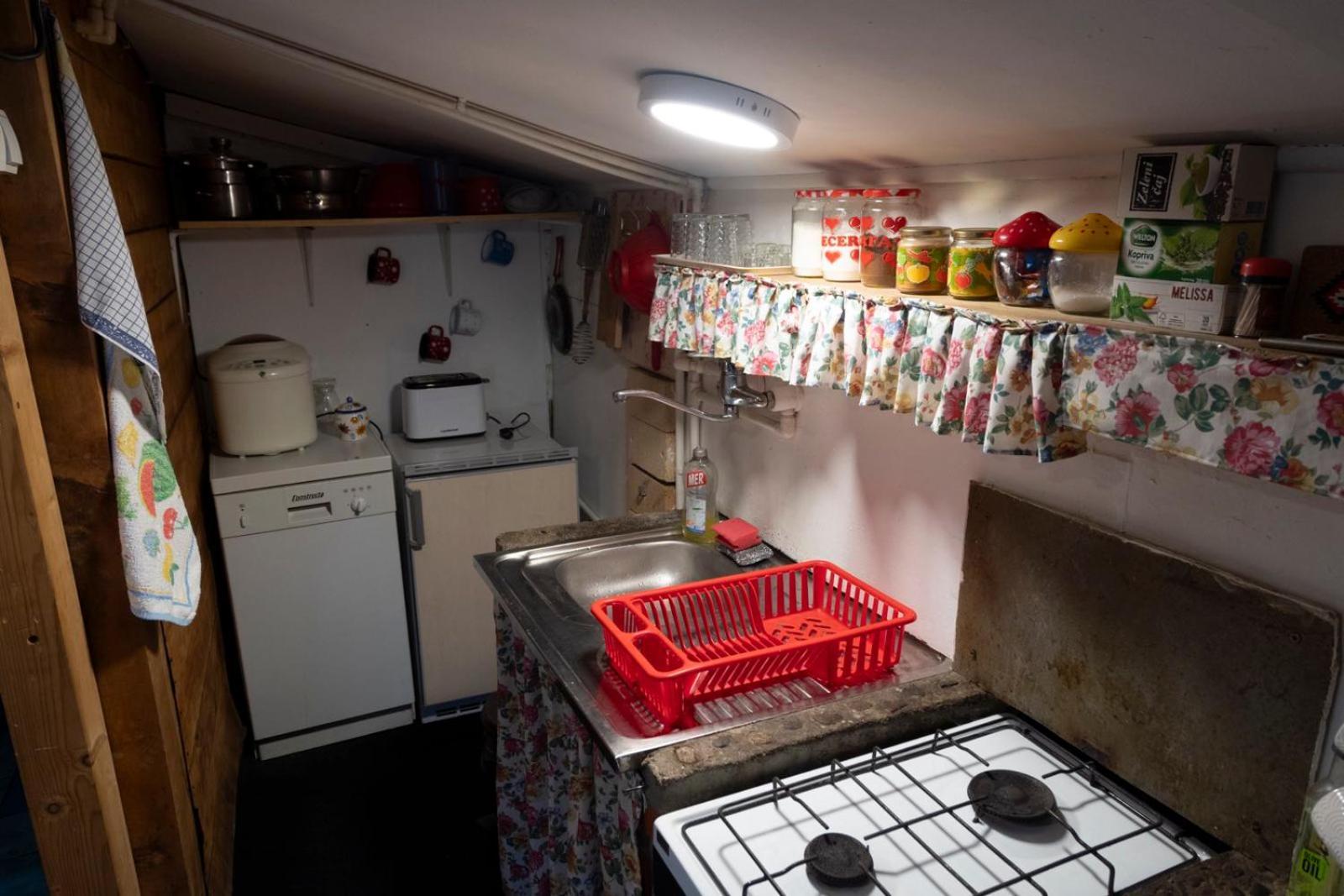 Zimska idila Lägenhet Crni Vrh Exteriör bild